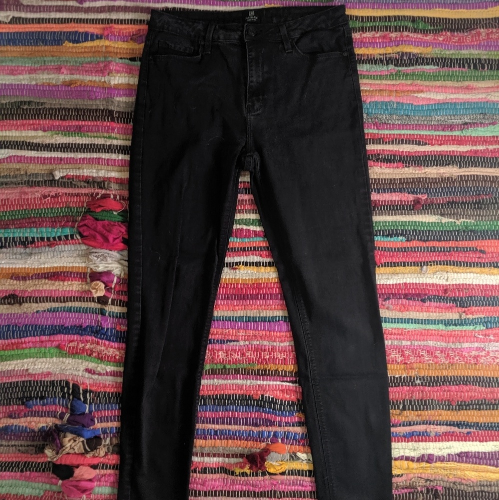 High waist black skinny jeans